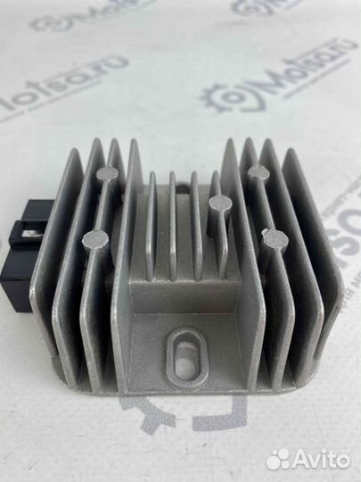 Стабилизатор (реле-регулятор напряжения) Scorpion