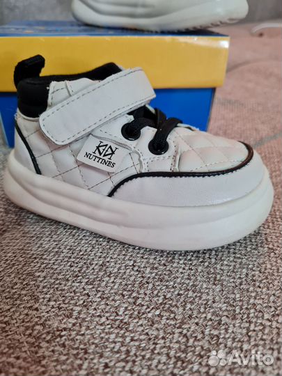 Ботинки демисезонные для девочки