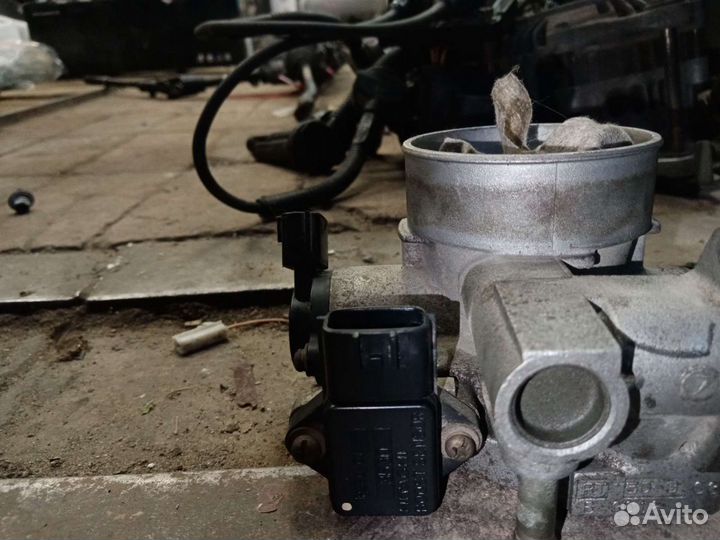 Дроссельная заслонка Subaru Impreza EJ152