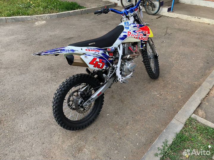 Avantis FX-250 Basic
