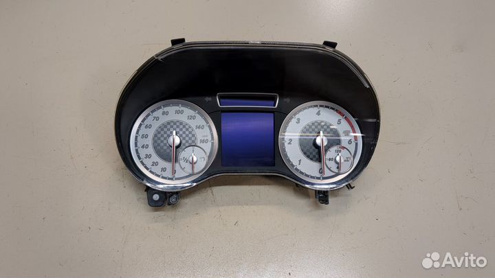 Щиток приборов Mercedes A W176, 2014