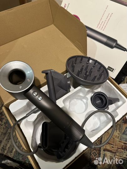 Dyson фен