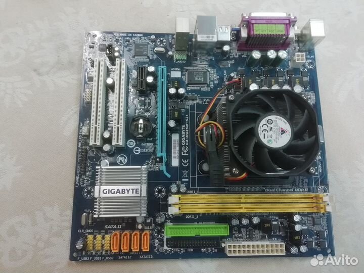 Материнская плата gigabyte