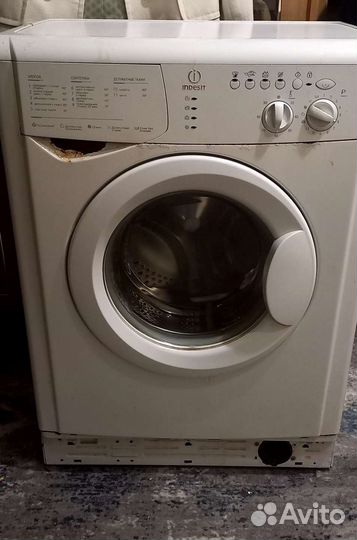 Стиральная машина indesit