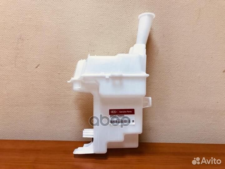 Бачок омывателя стекла 98620H0000 Hyundai-KIA