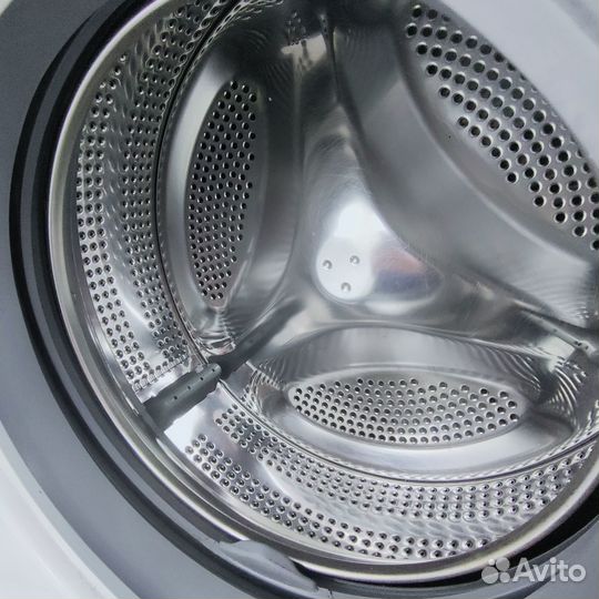 Стиральная машина LG, узкая