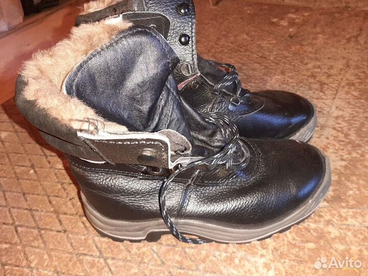 Ботинки мужские 39 размер
