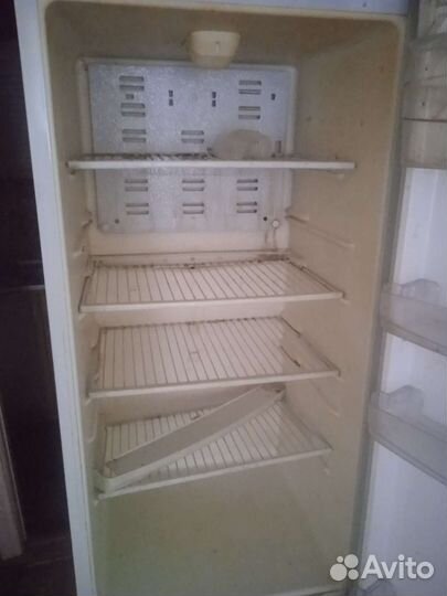 Холодильник бу