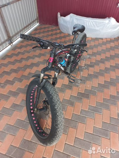 Велосипед спортивный Фэт байк