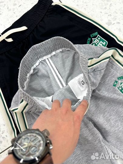 Спортивные штаны