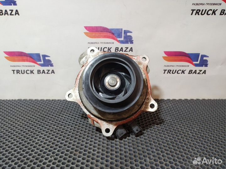 1949540 Насос водяной Daf XF106