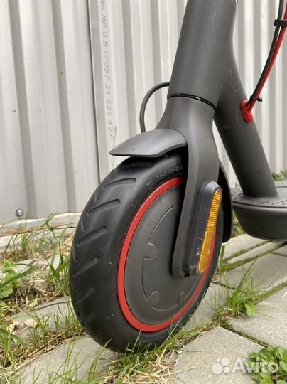 Электросамокат xiaomi m365 pro