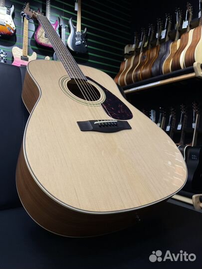 Yamaha F370 акустическая гитара (Новая)