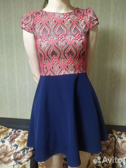 Нарядное платье