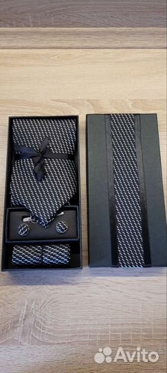 Галстук, запанки, платок.3 набора.100 шелк