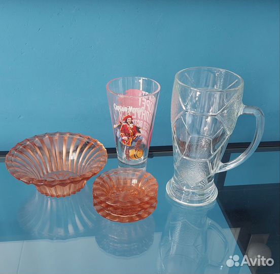 Сервиз чайный. Посуда. Корзина