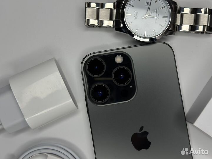 iPhone xr в корпусе 15 pro черный