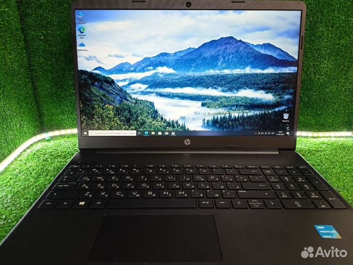 Ноутбук HP новые 4 ядра/ssd
