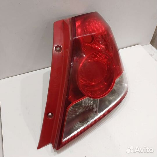 Фонарь правый Chevrolet Aveo T200