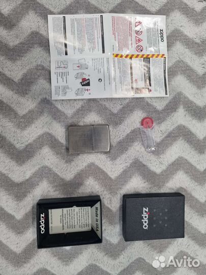 Зажигалка бензиновая zippo