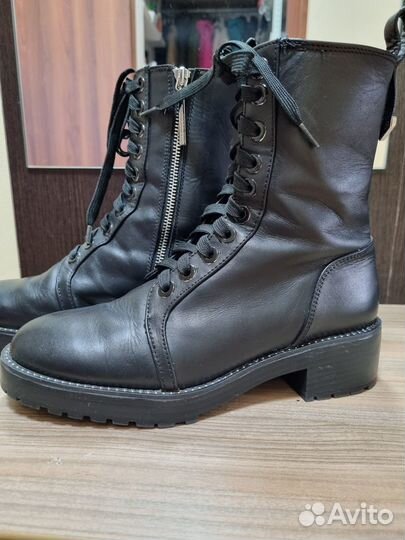 Кожаные ботинки в байкерском стиле zara