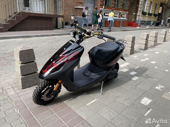 Электроскутер Honda Dio