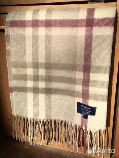 Новый шарф из 100-процентного кашемира