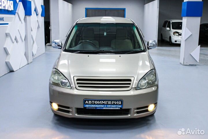 Toyota Ipsum 2.4 AT, 2002, 370 000 км