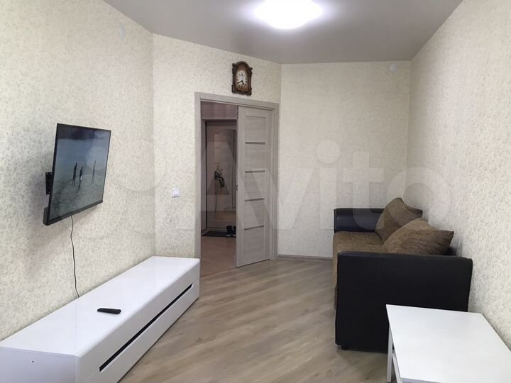 1-к. квартира, 40 м², 8/25 эт.