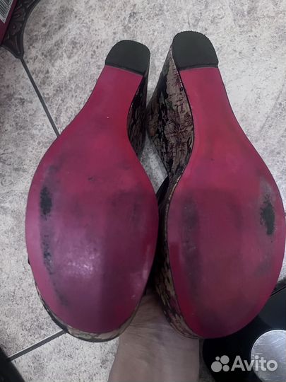 Сабо на танкетке38