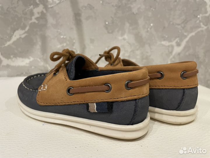 Топсайдеры Zara
