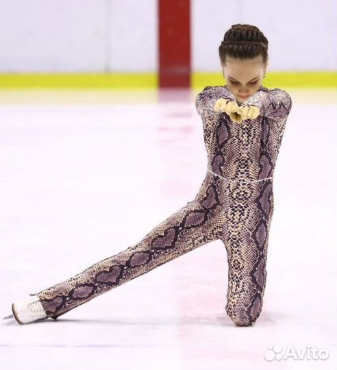 Комбинезон фигуриста для выступлений