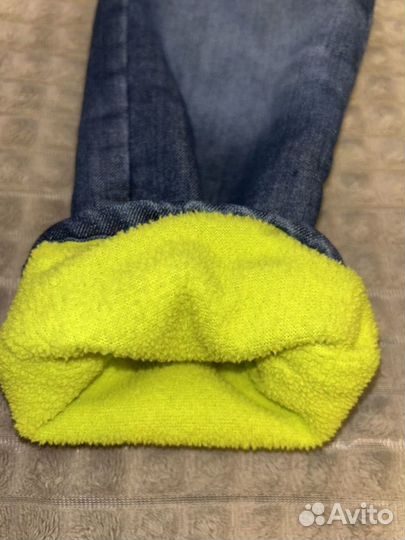 Новые джинсы и кофта 110,116 GJ на мальчика