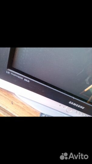 Цвет тел Samsung CS-29Z40 с антенной и пультами