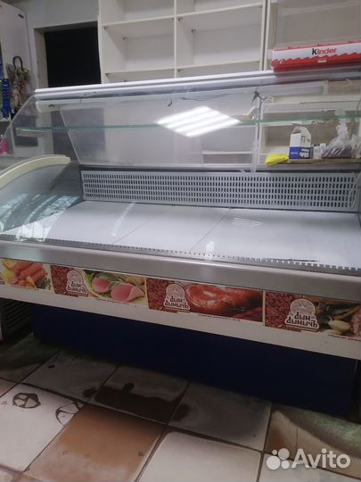 Витринный холодильник