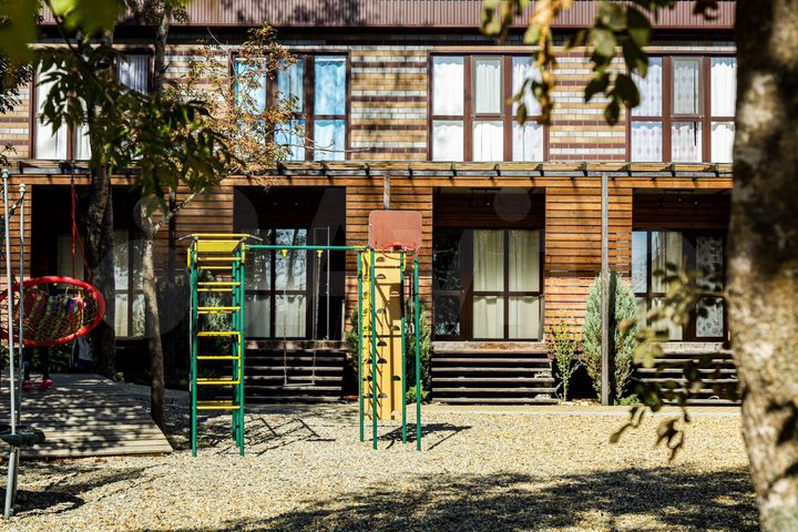 Дом 184 м² на участке 16 сот.