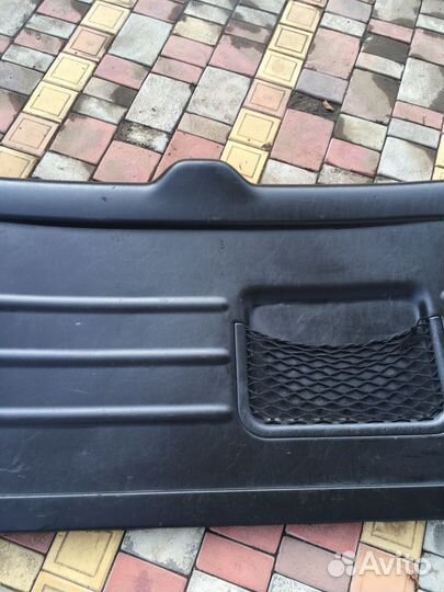 Toyota rav4 2004 обшивка крышки багажника