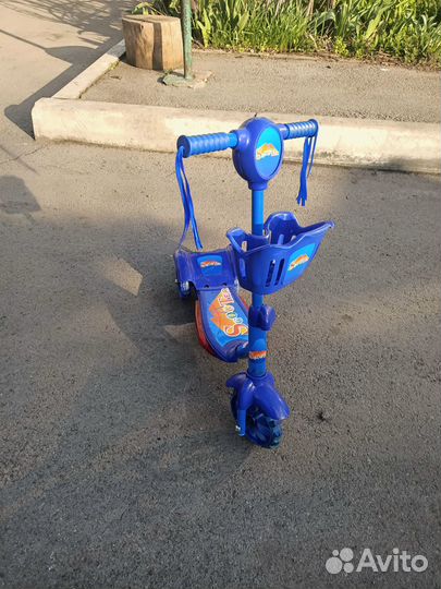 Самокат детский новый