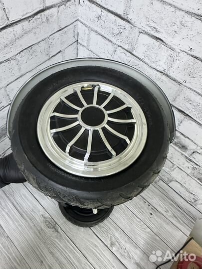 Гироскутер Gold wheels 10 Black не включается