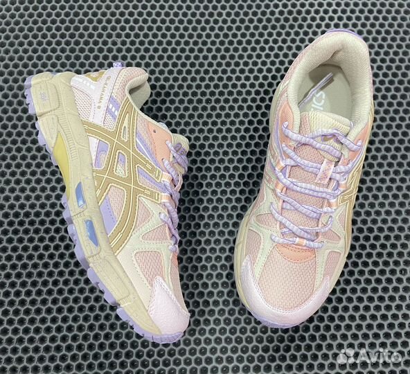 Кроссовки asics