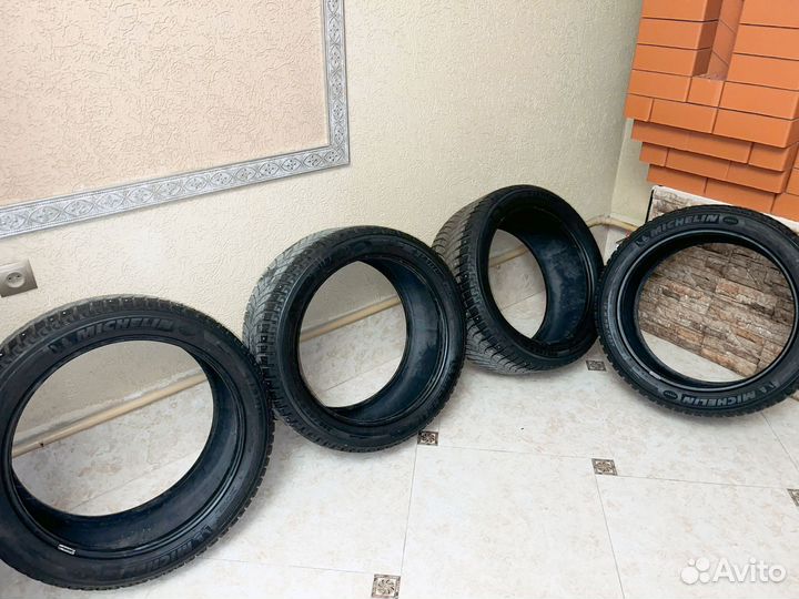 Michelin Pilot Sport 4 S 295/40 R21