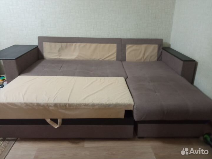 Угловой диван бу