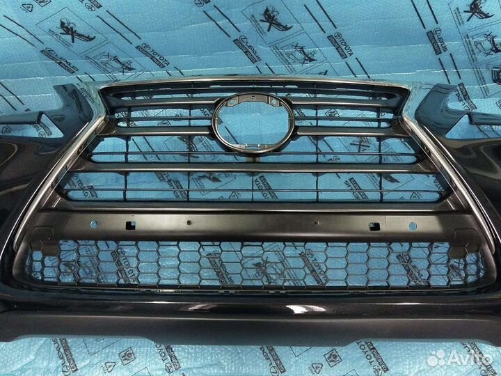 Бампер Лексус Nx 300h черный в сборе 2014-2017