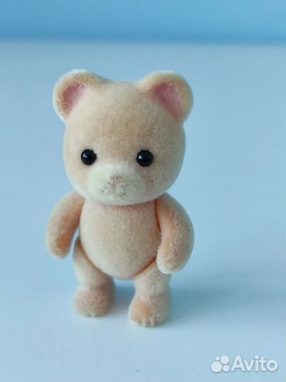 Малыш медвежонок Sylvanian