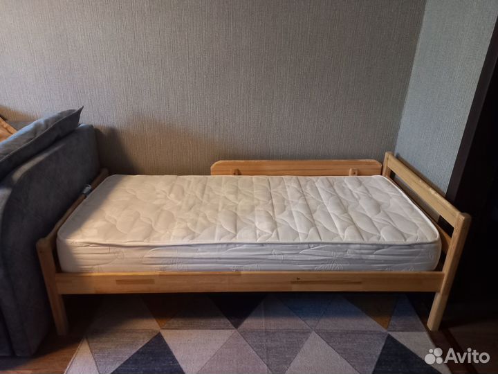 Детская кровать + матрас ортопедический