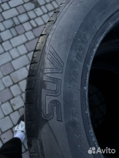 Armstrong Blu-trac HP 255/55 R18