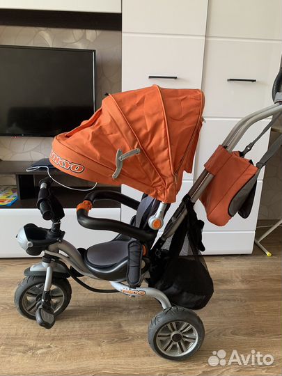 Детский велосипед трехколесный с ручкой