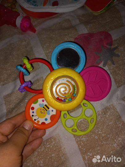 Музыкальные и развивающие игрушки для малышей