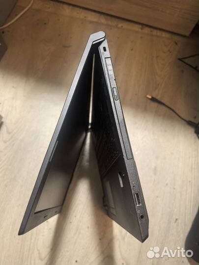 Lenovo b50-30 как корпус, залит чаем