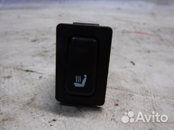 Кнопка обогрева сидений